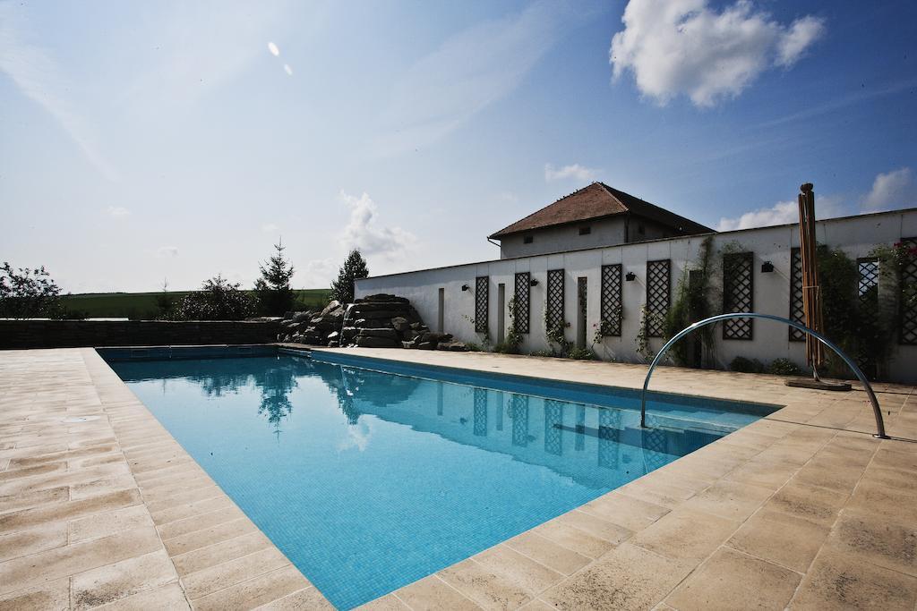 Country Club La Mesteceni Себеш Екстер'єр фото